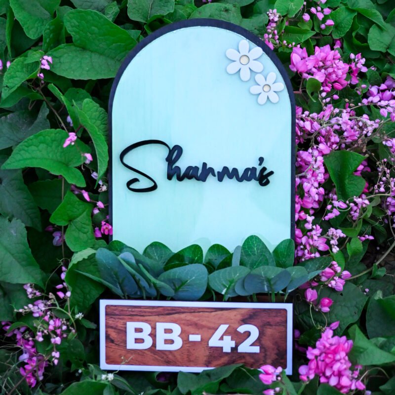 House Name Planter Lavender,Maroon,Aqua Green